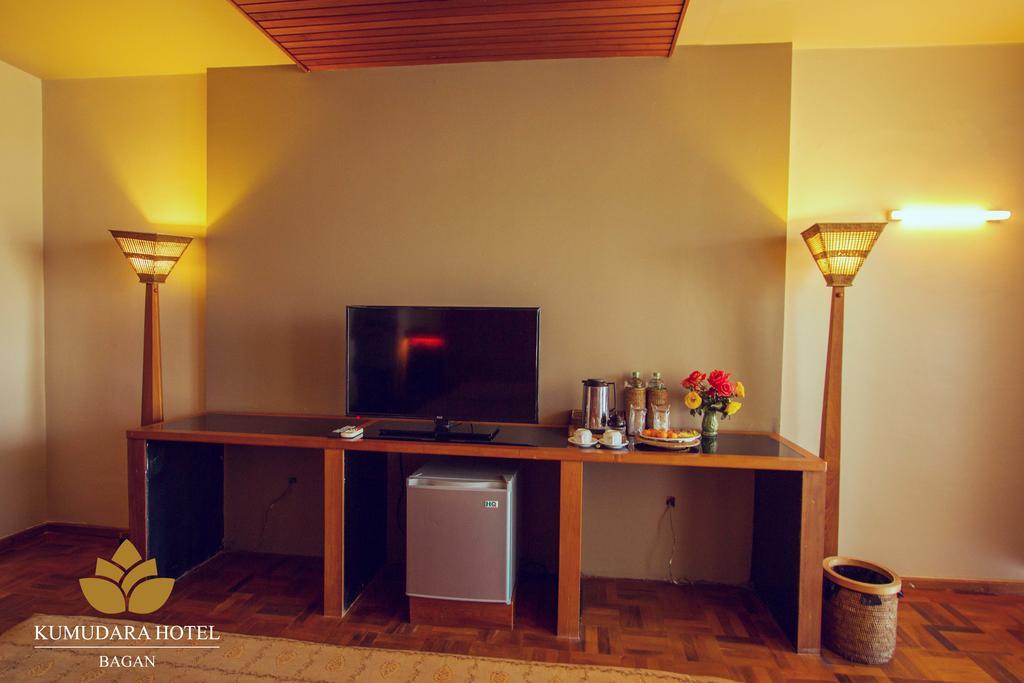 Kumudara Hotel Bagan Szoba fotó